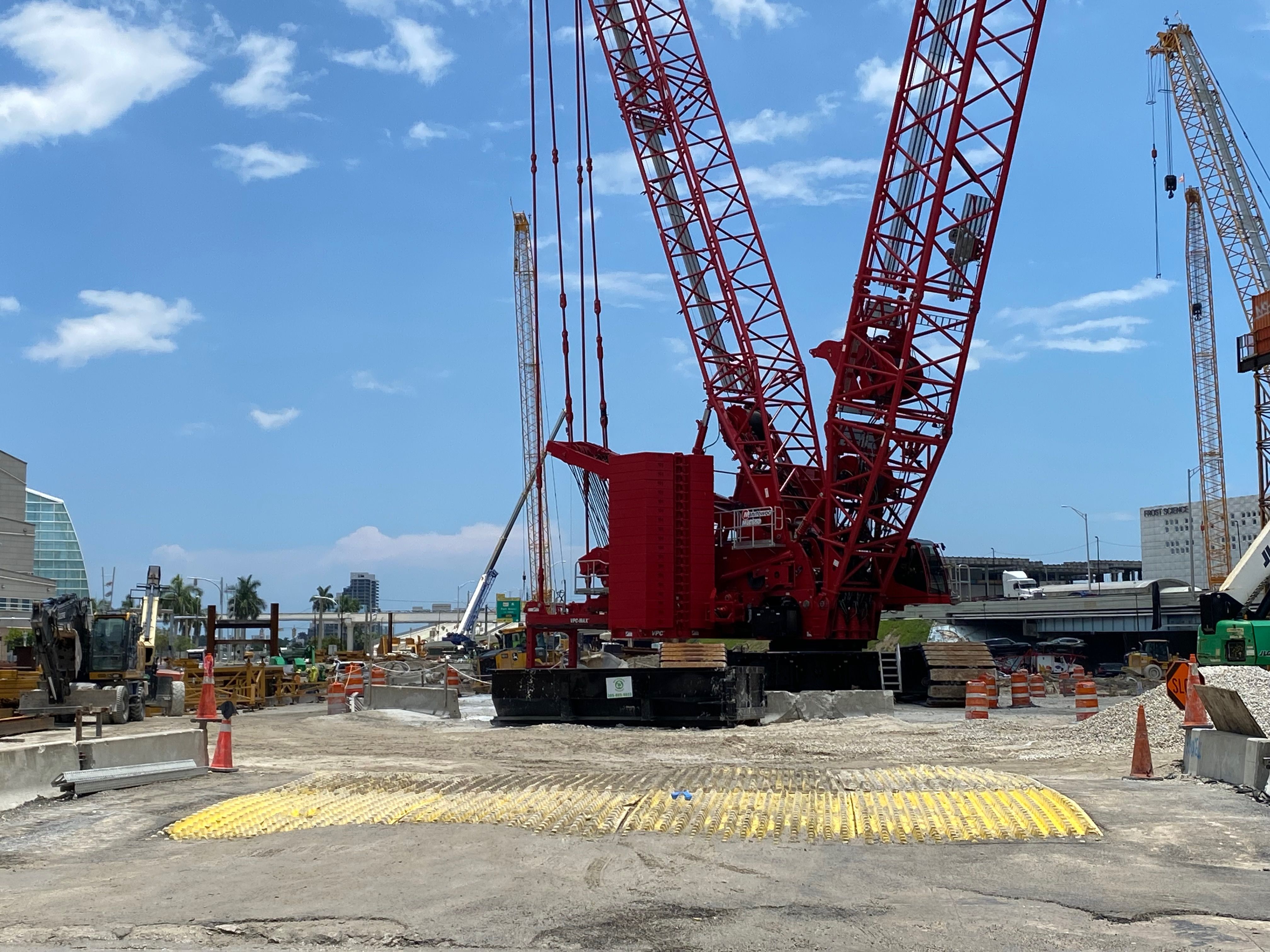 FODS-deployed-at-miami-signature-bridge-project-crane-heavy-equipment