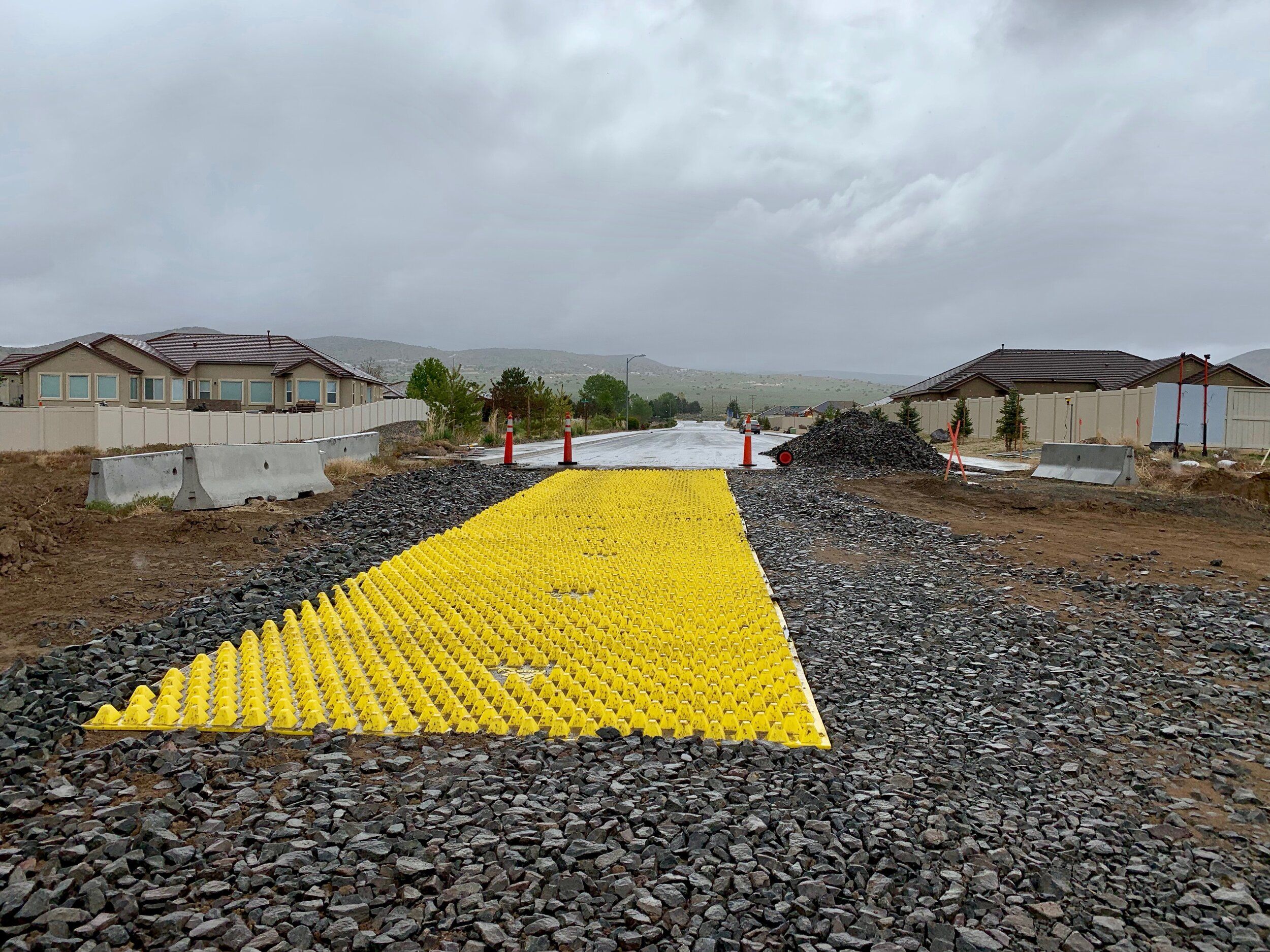 Nevada Reno Construction Entrance System FODS Stabilized Construction Entrance BMP Stormwater Erosion And Sediment Control System FODS Trackout Control Mats Installed On Construction Project