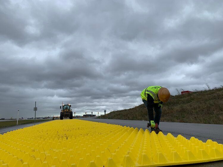 OHare-International-Airport-Trackout-Control-Mats-FODS-Trackout-System