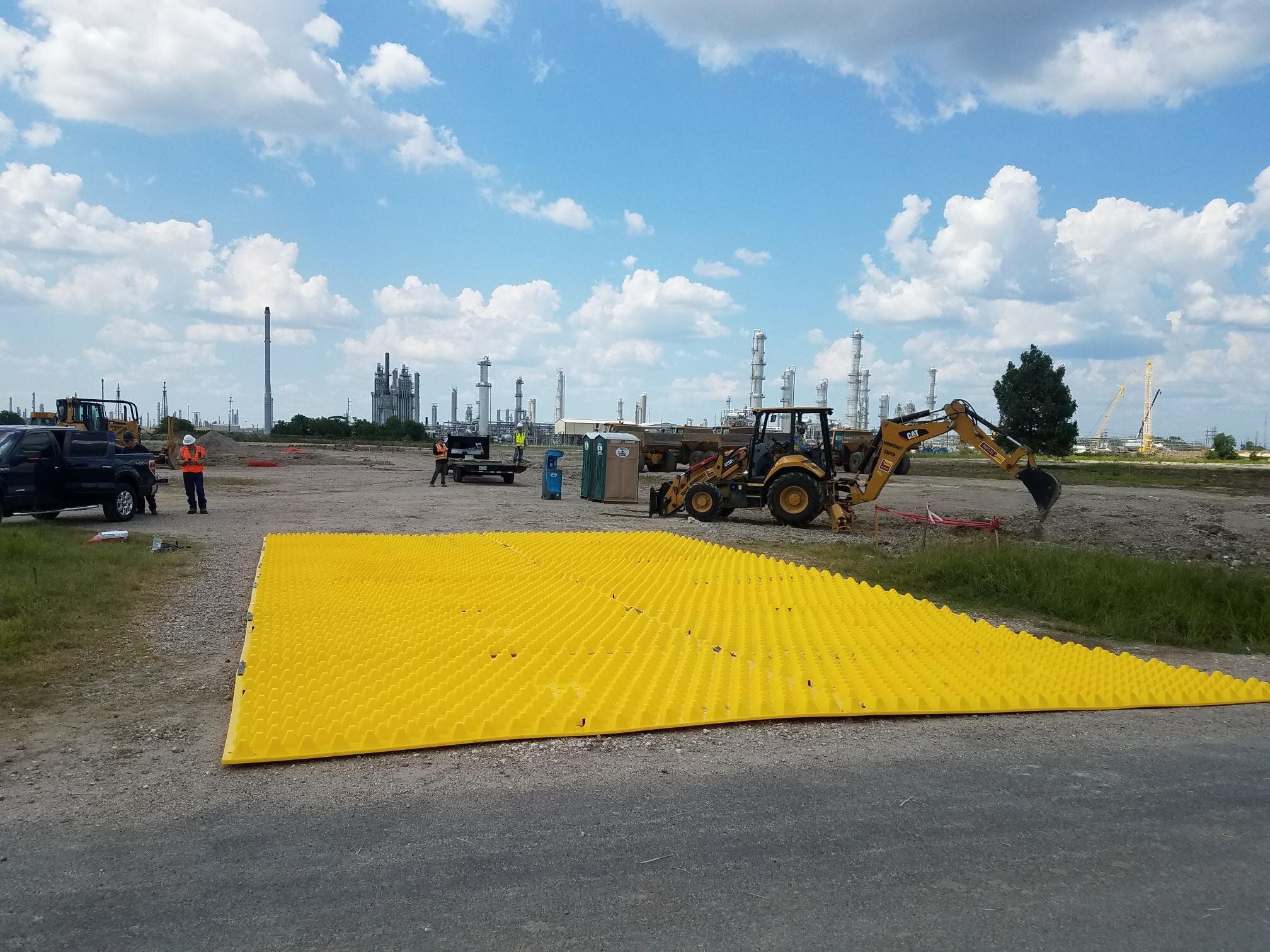 Plastic Rumble Plates Construction Entrance Reusable Stabilized Access Mats Trackout Control Mats Wheel Wash Replacement BMP Portable Rumble Plates