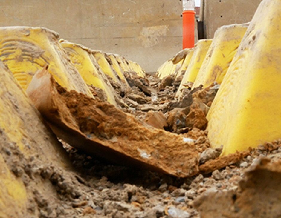 FODS Trackout Control Mats Removing Debris from a Construction Vehicle located in Melbourne, Australia 