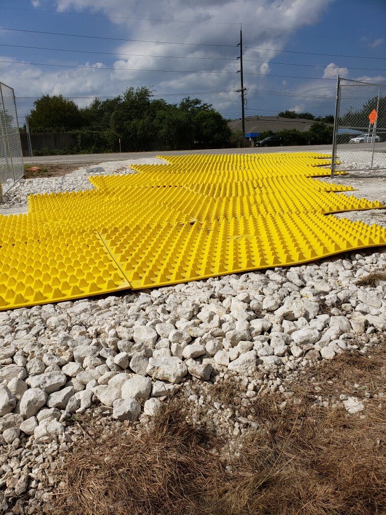 Rumble Plates Rumble Strips Composite Shaker Plates Trackout Control Mats Rumble Plates Shaker Plates Reusable Portable Rumble Plates Portable Wheel Wash System